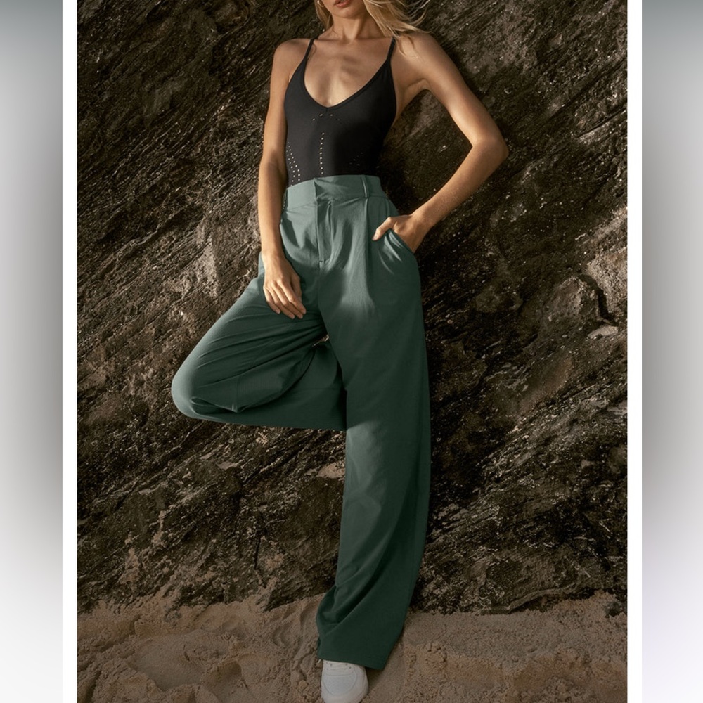 Alo Yoga Dreamscape Trousers